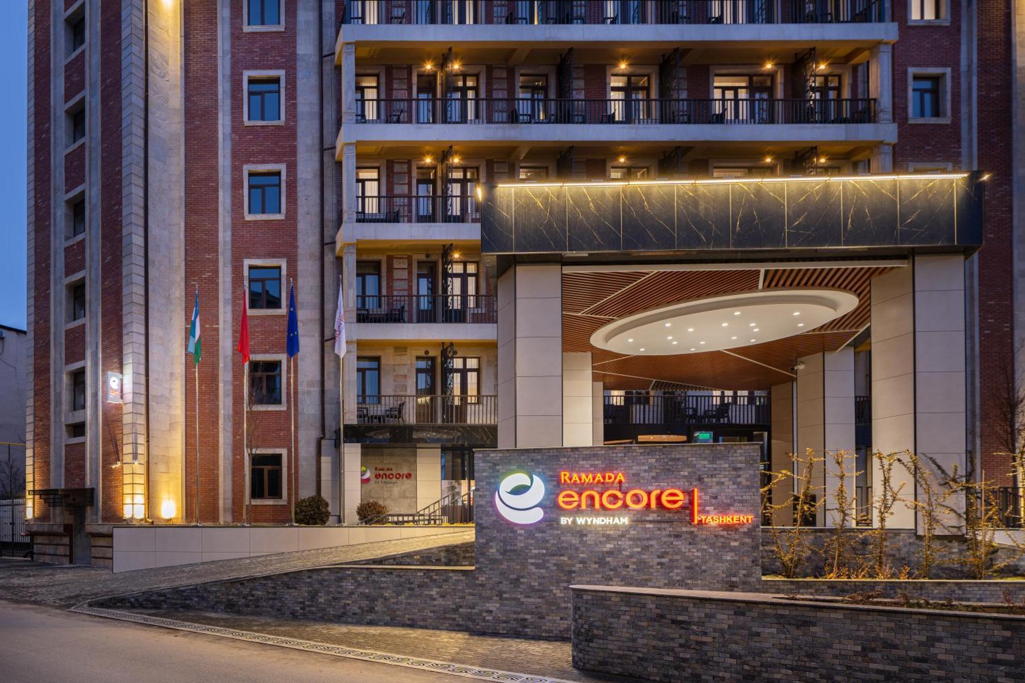 Ramada Encore By Wyndham Tașkent Exterior foto